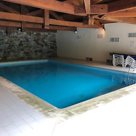 4 Personnes Aux Pieds Des Pistes, Ariege *