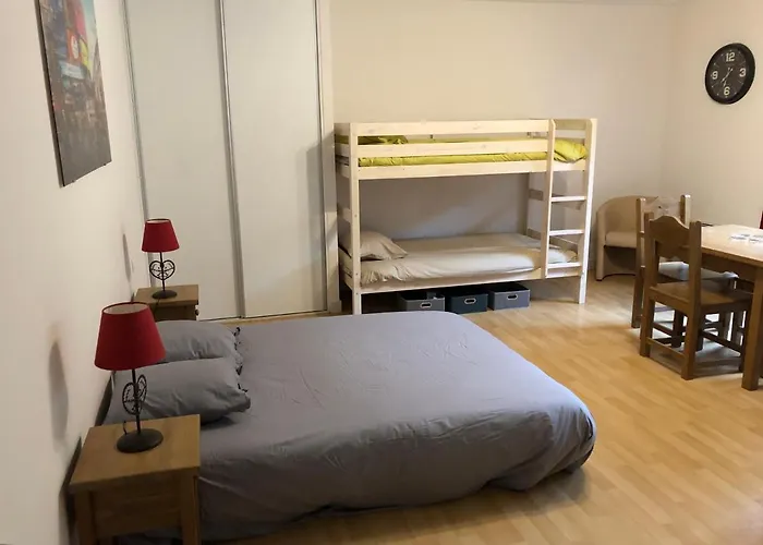 4 Personnes Aux Pieds Des Pistes, Ariege شقة Ustou