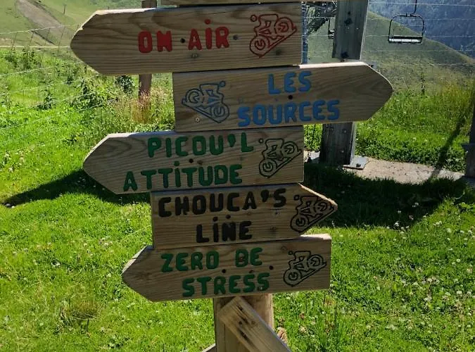 4 Personnes Aux Pieds Des Pistes, Ariege *